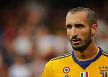 يوفنتوس يتخذ قرار ا تجاه مستقبل كيلليني