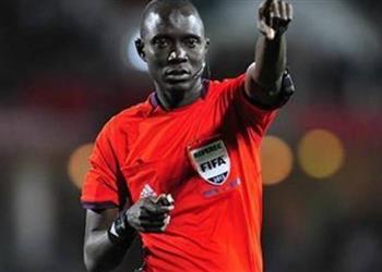 بكاري جاساما حكم ا لمباراة الأهلي وصن داونز في إياب ربع نهائي دوري أبطال إفريقيا