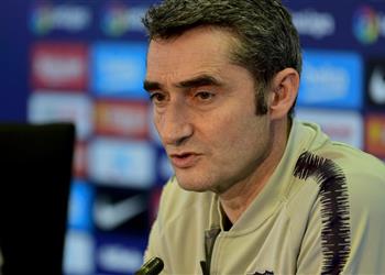 فالفيردي يتحدث عن احتمالية اراحة ميسي وبيكيه أمام فياريال غدا