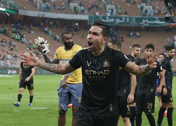 بيتروس ماتيوس يهدي هدفه في مرمى الجيل لجماهير النصر