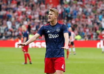 دي ليخت لا أفكر في سوق الانتقالات وهدفنا الثلاثية