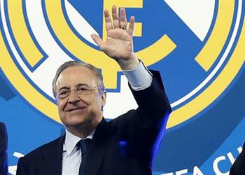 ماركا ريال مدريد يستعد لتمديد عقد مدافعه الشاب