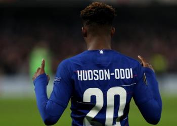 أودوي بعد تخطي برايتون ساري أخبرني بالتعبير عن نفسي في الملعب