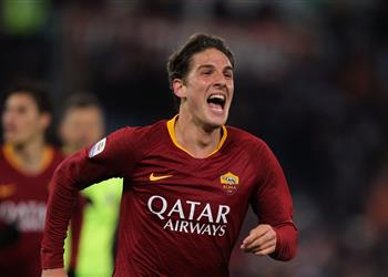 والد زانيولو أريد رؤيته يلعب مع ميسي أو رونالدو