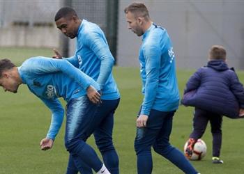 سبورت فالفيردي يجتمع بنجم برشلونة قبل مواجهة أتلتيكو مدريد