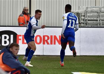 سام مرسي يشارك في تعادل ويجان مع بريستول سيتي بالتشامبيونشيب