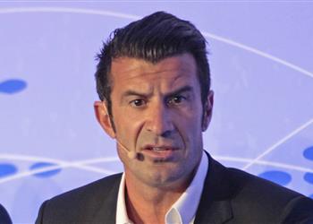 فيجو رونالدو الأفضل في العالم وزانيولو يستحق متابعة ريال مدريد