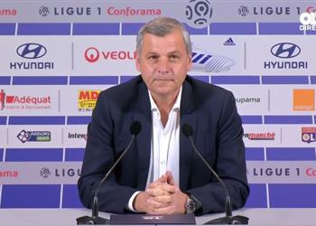 رسمي ا مدرب ليون يعلن رحيله