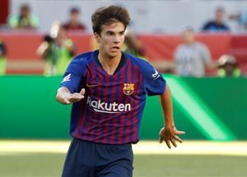 بويج يوضح حقيقة رحيله عن برشلونة في الميركاتو الصيفي