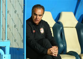 الأهلي يسعى لتجهيز صانع ألعابه قبل مباراة بيراميدز في الدوري