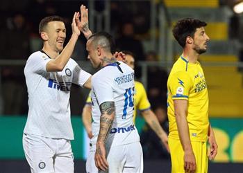 إنتر ميلان يحقق فوز ا ثمين ا خارج دياره على حساب فروسينوني في الدوري الإيطالي