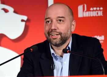 رئيس ليل يعلن رحيل صفقة برشلونة المحتملة في الصيف