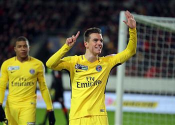 رسمي ا لاعب باريس سان جيرمان يرحل نهائي ا إلى ريال بيتيس