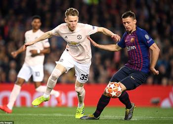 لينجليت حققنا فوز ا م ستحق ا على مانشستر يونايتد وأياكس فريق م ذهل