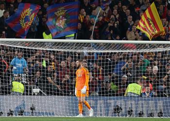 شتيجن يكشف عن حديثه مع دي خيا بعد إقصاء مانشستر يونايتد