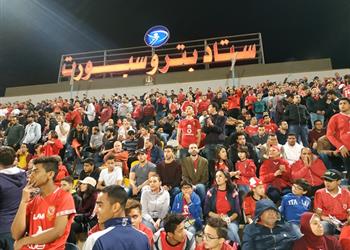 جهاز بيراميدز الطبي يدخل في مشادة مع جماهير الأهلي