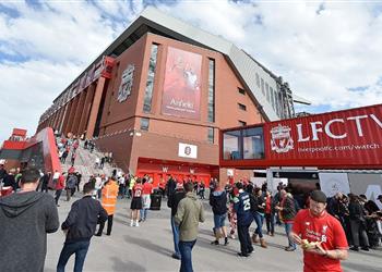 ليفربول في بيان رسمي سنعامل برشلونة بالمثل وسندعم مشجعينا ماليا في تذاكر مباراة الذهاب