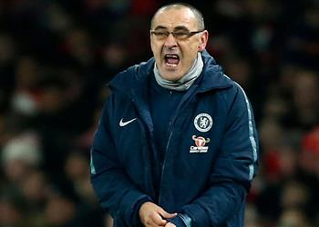 ساري بعد عبور سلافيا براج علينا الحذر أمام فرانكفورت ولديهم مهاجم رائع مثل يوفيتش