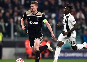 ريفالدو دي ليخت صفقة ممتازة لبرشلونة