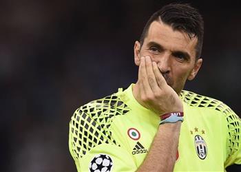 تصريحات بوفون يرد على جماهير نابولي وناينجولان بعد احتفلاتهم بخسارة يوفنتوس