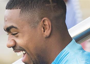 جريزمان يهدد مستقبل مالكوم في برشلونة