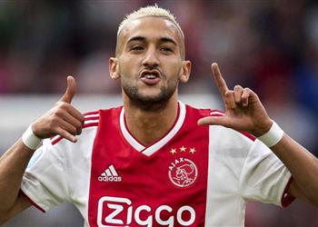 زياش ي لمح لاستمراره مع أياكس وسط اهتمام كبار إنجلترا