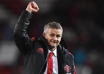 مانشستر يونايتد يتواصل مع بايرن ميونيخ لبحث ضم مدافعه