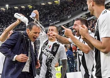 يوفنتوس يتخذ قرار ا تجاه أليجري بعد حسم لقب الكالتشيو