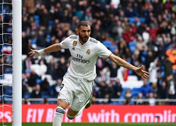 بالفيديو هاتريك بنزيما يقود ريال مدريد لعبور أتلتيك بلباو بالليجا