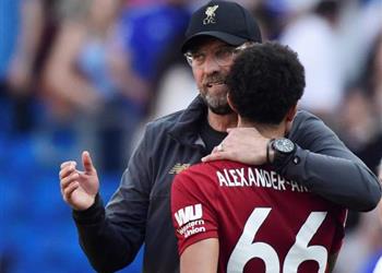 كلوب يحكي كيف خطط لاعبو ليفربول بين الشوطين للهدف الاول امام كارديف