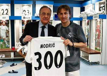 مودريتش بعد وصوله للمباراة 300 مع ريال مدريد آمل أن ألعب 100 مواجهة أخرى