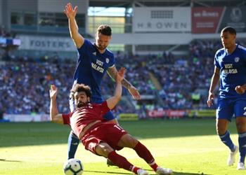 حكم إنجليزي سابق محمد صلاح استحق ركلة الجزاء أمام كارديف ولكن عليه أن ينظر لميسي