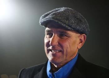 نجم افلام الحركة الامريكية يكشف رأيه في ركلة جزاء محمد صلاح امام كارديف