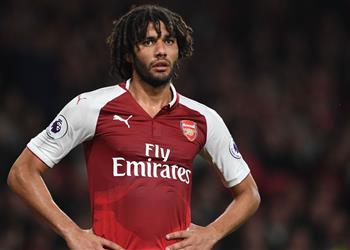 ديلي ميل آرسنال يخطط للاستغناء عن 5 لاعبين من ضمنهم النني