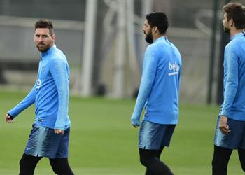 تشكيل برشلونة ضد ديبورتيفو آلافيس ميسي بديلا وسواريز أساسي ا