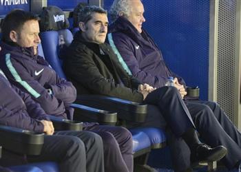 فالفيردي يكشف عن حديثه مع بيكيه ويعلق على إمكانية التتويج بالثلاثية