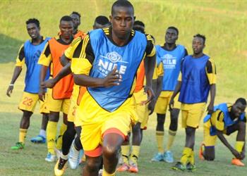 مهاجم أوغندا سنفوز على غانا لحرمان مصر من التأهل أمام الكونغو