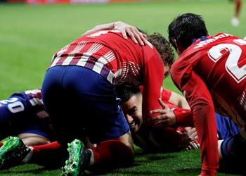 فيديو أتلتيكو مدريد يتخطى فالنسيا بصعوبة ويؤجل حسم برشلونة للقب الليجا