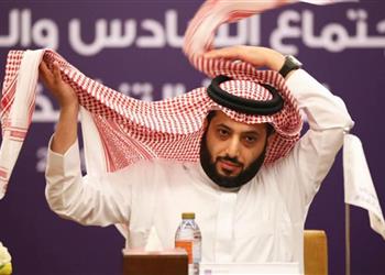 رئيس الزمالك يرد على مدرب الأهلي ويوجه رسالة إلى تركي آل الشيخ بسبب بيراميدز