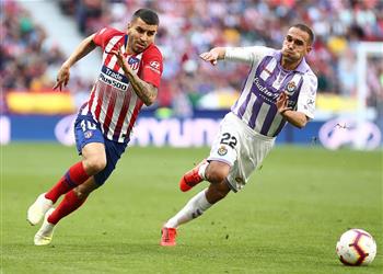 أتلتيكو مدريد يفوز على بلد الوليد بالنيران الصديقة في منافسات الليجا