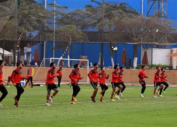 الأهلي يواصل تدريباته استعداد ا لمباراة طلائع الجيش في الدوري