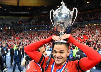 بن عرفة يسخر من باريس سان جيرمان ويستفز الخليفي