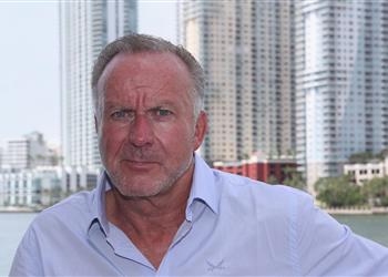 رومينيجه ألونسو أذكى لاعب وسط حظينا به في السنوات الأخيرة وأتمنى عودته لبايرن ميونيخ يوم ا ما