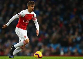 عاجل الإصابة تنهي موسم دينيس سواريز مع آرسنال