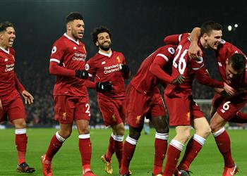 نجم اسكتلندي سابق هذا اللاعب من ليفربول قادر على صناعة الفارق أمام برشلونة