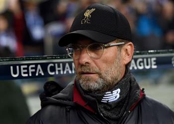 كلوب يكشف سبب تواجد فيرمينيو على مقاعد بدلاء ليفربول أمام برشلونة