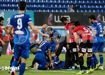 خاص سيد عبد الحفيظ يفض اشتباك إسلام جمال مع لاعبي الأهلي