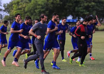 مران الأهلي انتظام عاشور وتدريبات استشفائية للأساسيين استعداد ا للنجوم