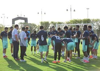 رئيس المقاصة يطالب اللاعبين بخوض باقي مباريات الدوري بروح لقاء بيراميدز