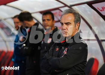 لاسارتي يحاضر لاعبي الأهلي بـ الفيديو قبل مباراة النجوم